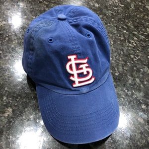 Stl Cardinals fitted baseball hat size small
